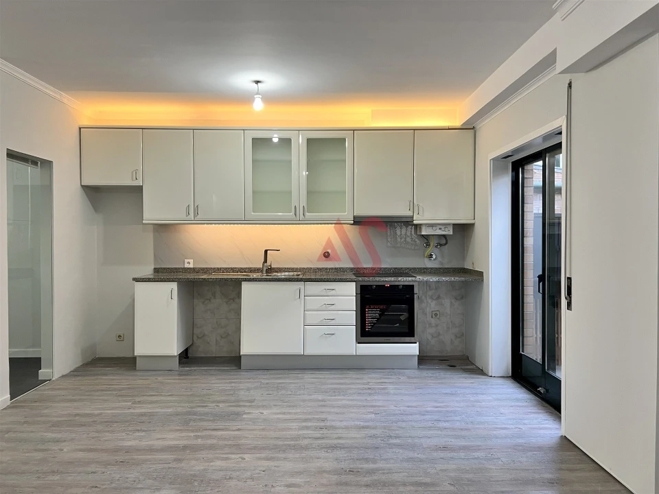 Apartamento T2 para Venda em Matosinhos e Leça da Palmeira Foto 1