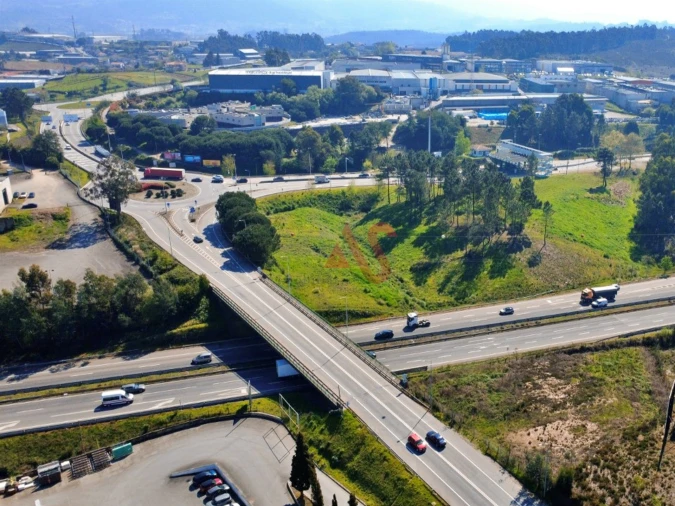 Armazém para Venda em Bougado (São Martinho e Santiago) Foto 10