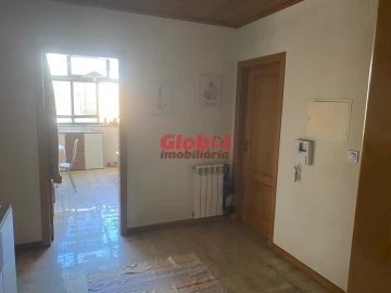Apartamento T3 para Venda em Abraveses