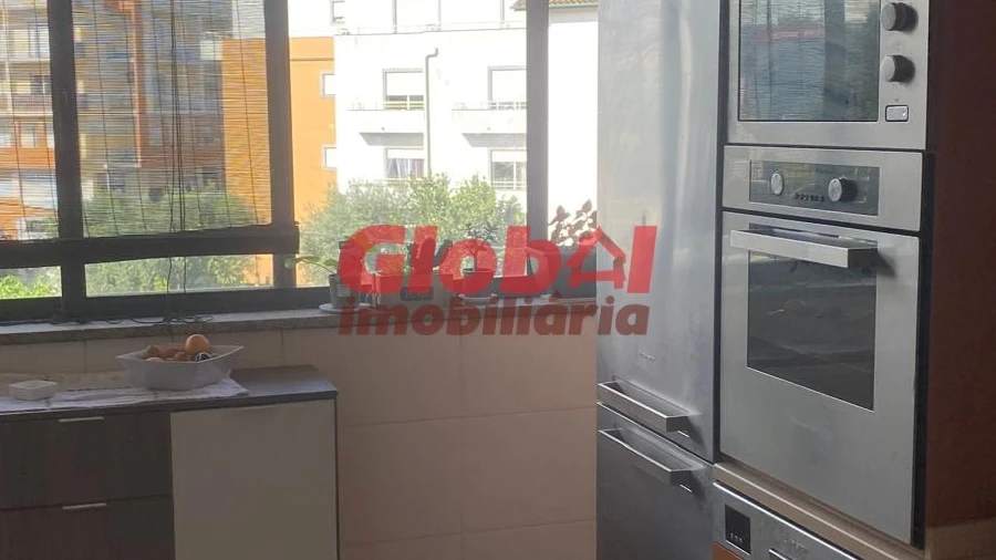 Apartamento T3 para Venda em Abraveses