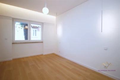 Apartamento T2 para Venda em São Vicente