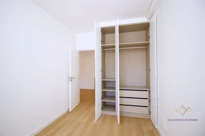 Apartamento T2 para Venda em São Vicente