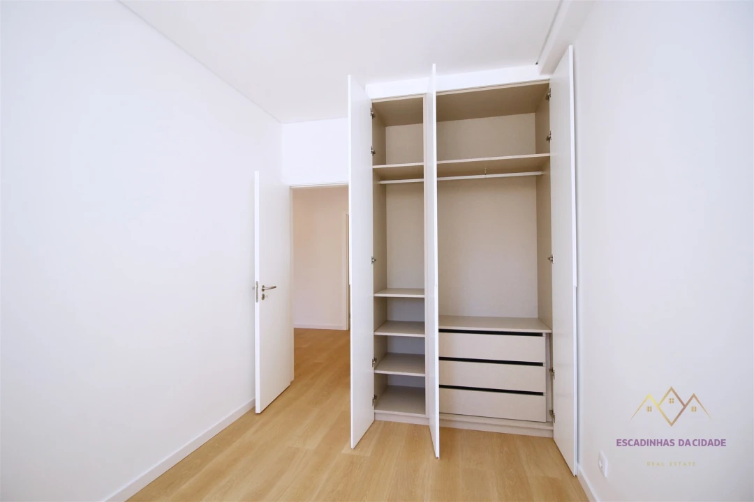 Apartamento T2 para Venda em São Vicente Foto 22