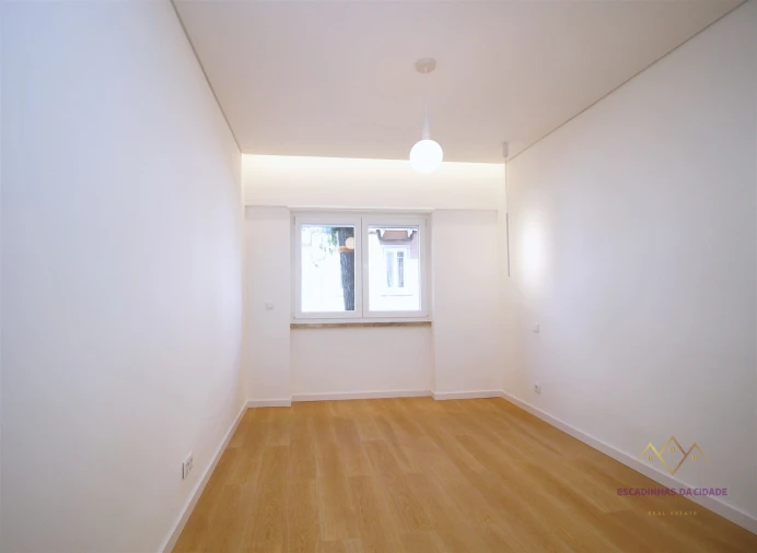 Apartamento T2 para Venda em São Vicente Foto 9