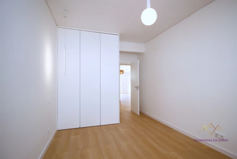 Apartamento T2 para Venda em São Vicente Foto 6