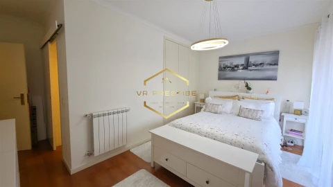 Apartamento T2 para Venda em Póvoa de Varzim, Beiriz e Argivai