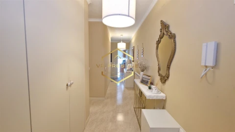 Apartamento T2 para Venda em Póvoa de Varzim, Beiriz e Argivai