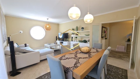 Apartamento T2 para Venda em Póvoa de Varzim, Beiriz e Argivai