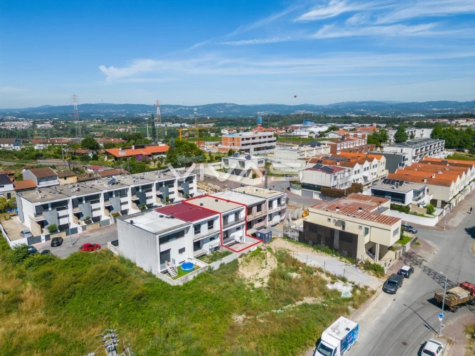 Moradia T3 para Venda em Palmeira Foto 37