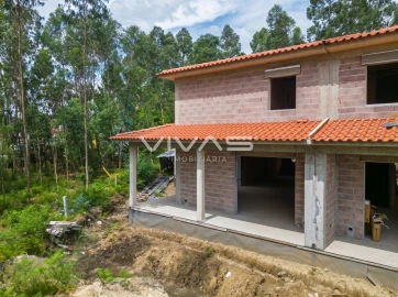 Moradia T3 para Venda em Vila de Prado