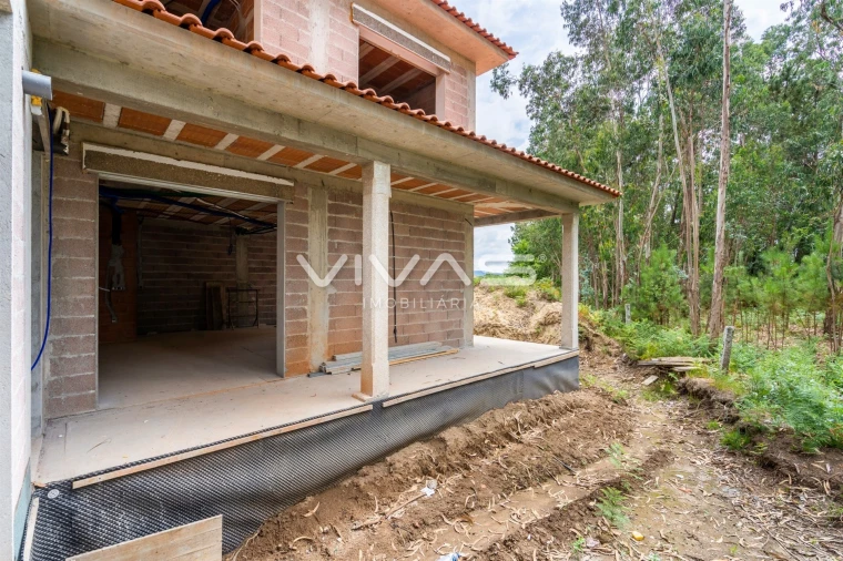 Moradia T3 para Venda em Vila de Prado Foto 10