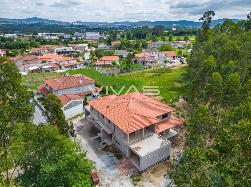 Moradia T3 para Venda em Vila de Prado Foto 42