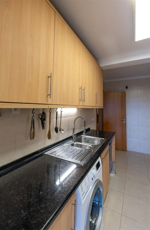 Apartamento T2 para Venda em Algoz e Tunes