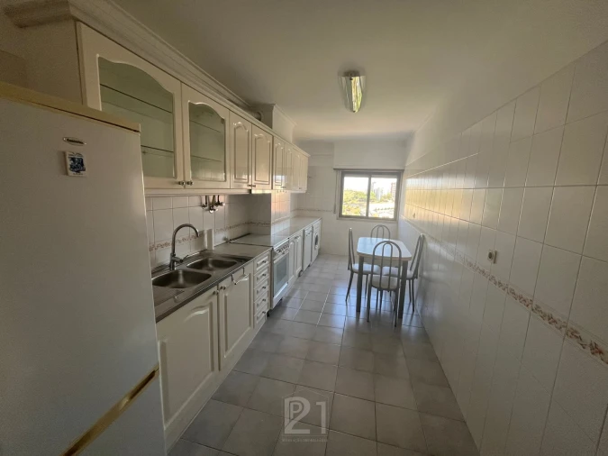 Apartamento T1 para Arrendamento em Cacém e São Marcos Foto 3