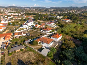 Moradia T3 para Venda em Batalha