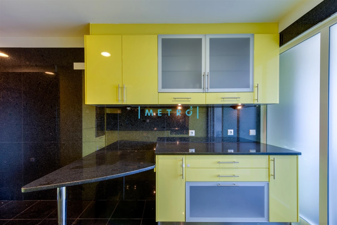Apartamento T3 para Venda em Ramalde Foto 11