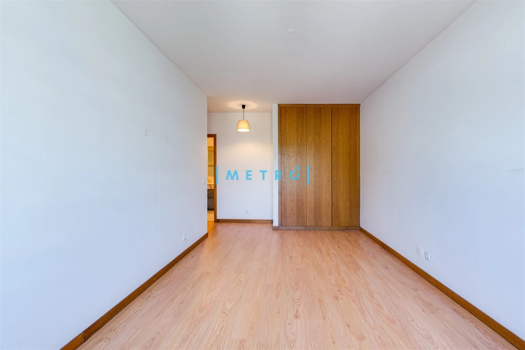 Apartamento T3 para Venda em Ramalde Foto 27