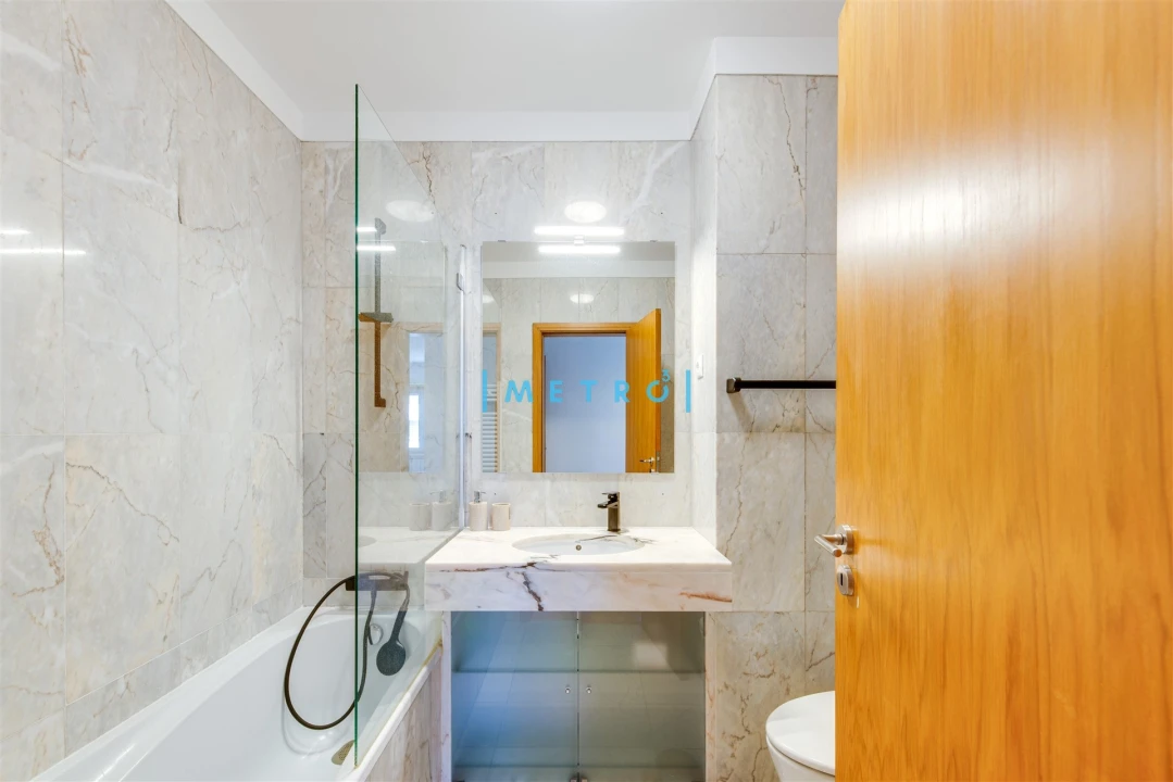 Apartamento T3 para Venda em Ramalde Foto 24