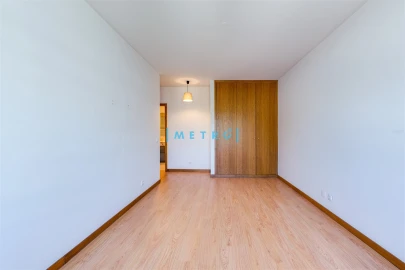 Apartamento T3 para Venda em Ramalde