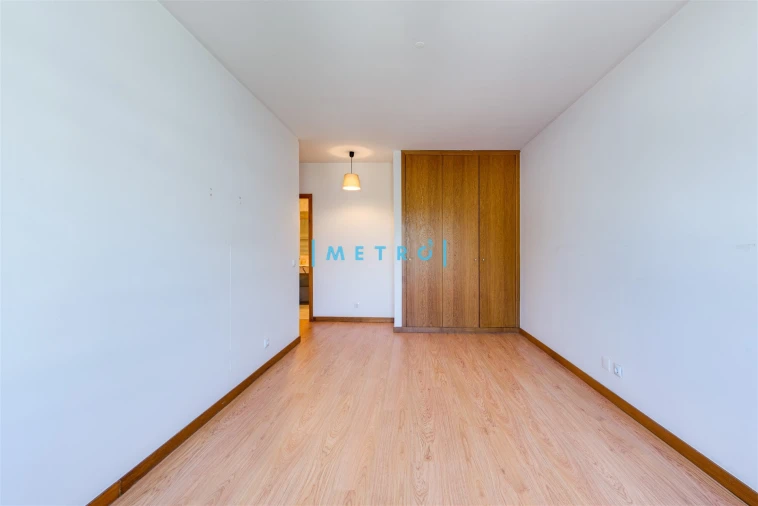 Apartamento T3 para Venda em Ramalde Foto 27