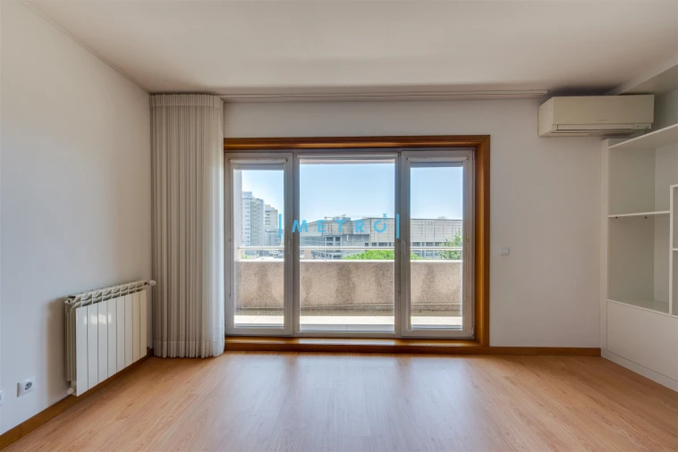 Apartamento T3 para Venda em Ramalde Foto 5