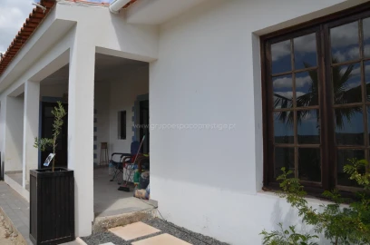 Moradia T2 para Venda em São Brás de Alportel