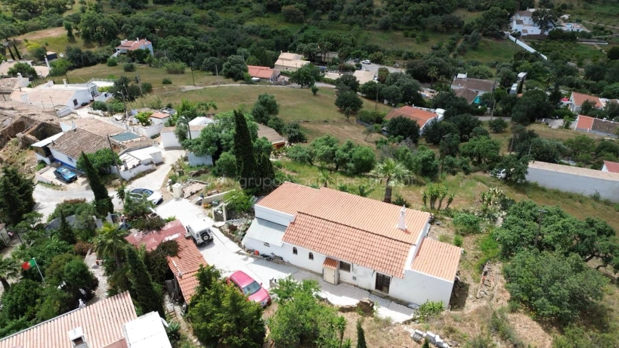Moradia T2 para Venda em São Brás de Alportel Foto 5