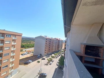 Apartamento T3 para Venda em Sé, Santa Maria e Meixedo
