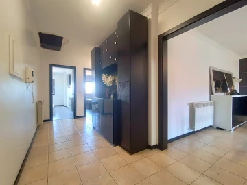Apartamento T3 para Venda em Sé, Santa Maria e Meixedo