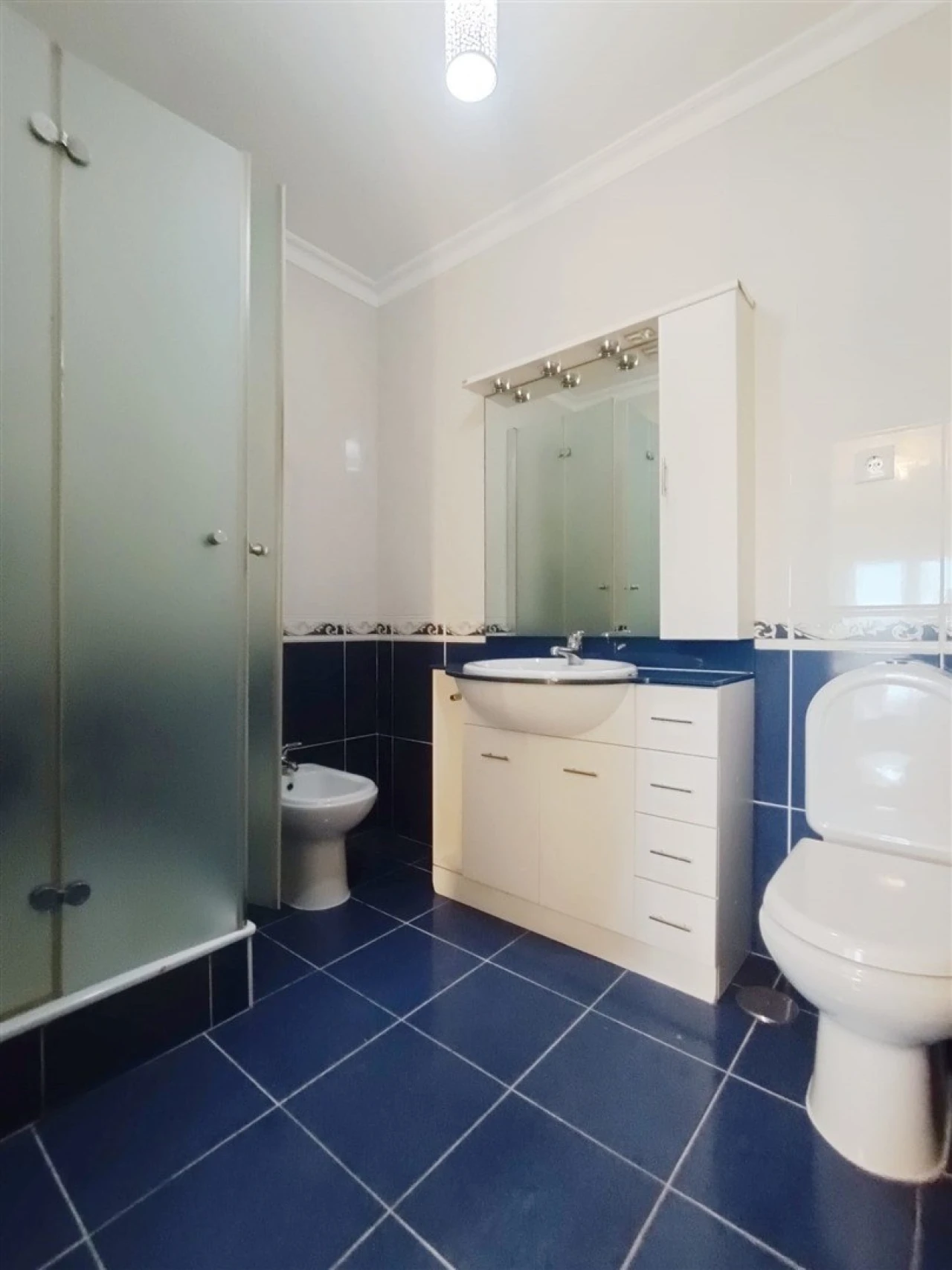 Apartamento T3 para Venda em Sé, Santa Maria e Meixedo Foto 42