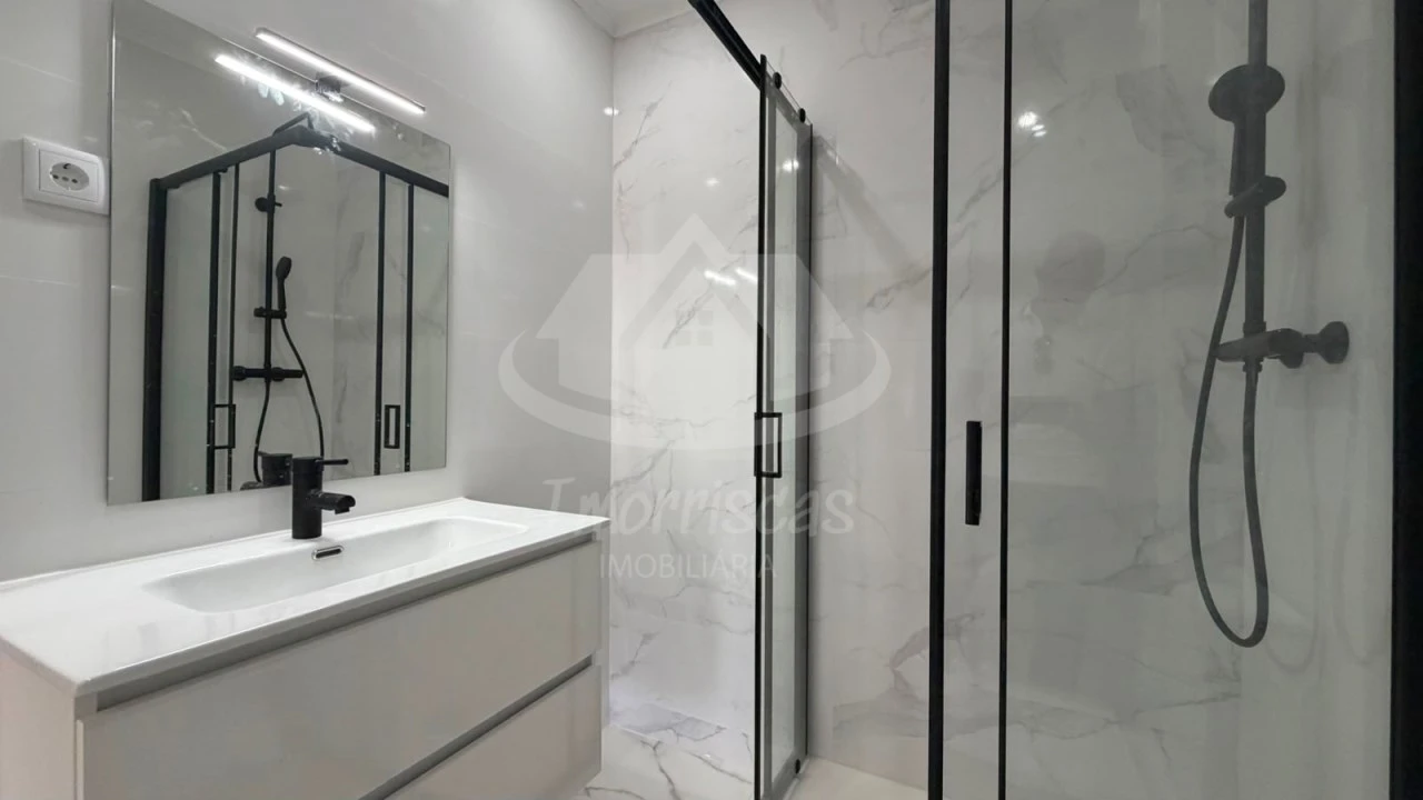 Apartamento T1 para Venda em Odivelas Foto 10