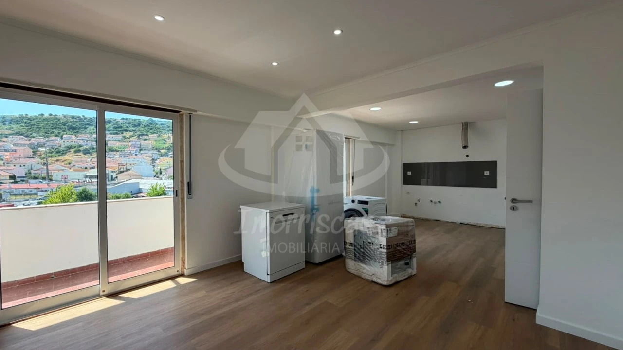 Apartamento T1 para Venda em Odivelas Foto 20