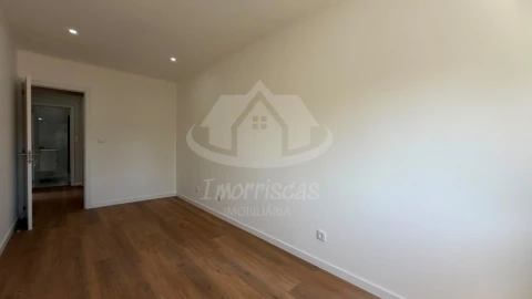 Apartamento T1 para Venda em Odivelas