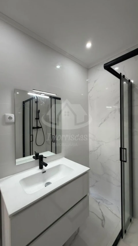 Apartamento T1 para Venda em Odivelas