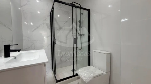 Apartamento T1 para Venda em Odivelas