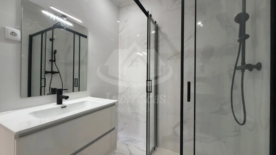 Apartamento T1 para Venda em Odivelas Foto 10