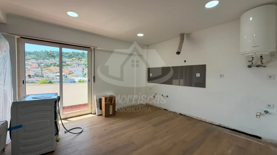 Apartamento T1 para Venda em Odivelas Foto 23
