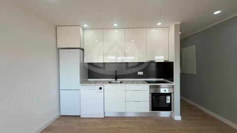 Apartamento T2 para Venda em Odivelas