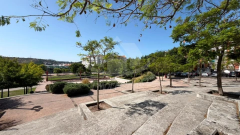 Apartamento T2 para Venda em Odivelas