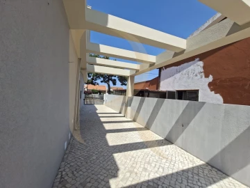 Moradia T3 para Venda em Fernao Ferro