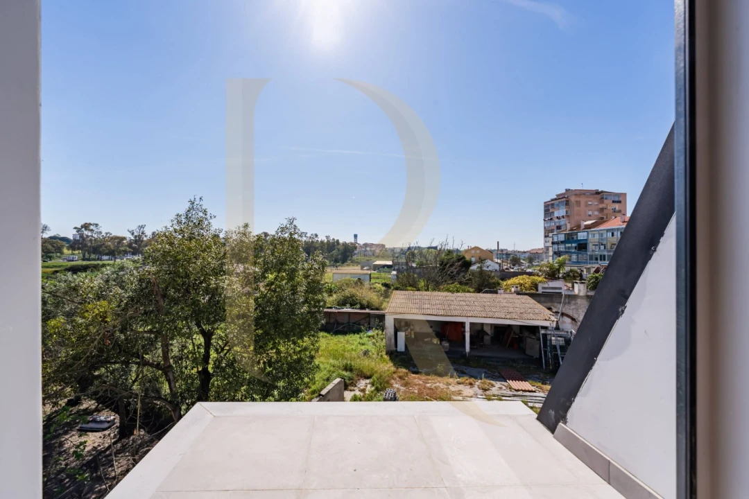 Moradia T4 para Venda em Amora Foto 41