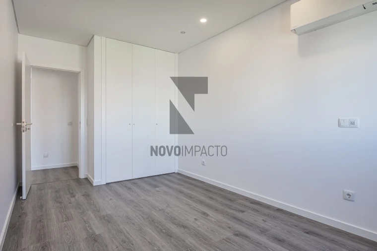 Apartamento T5 para Venda em Montijo e Afonsoeiro Foto 19
