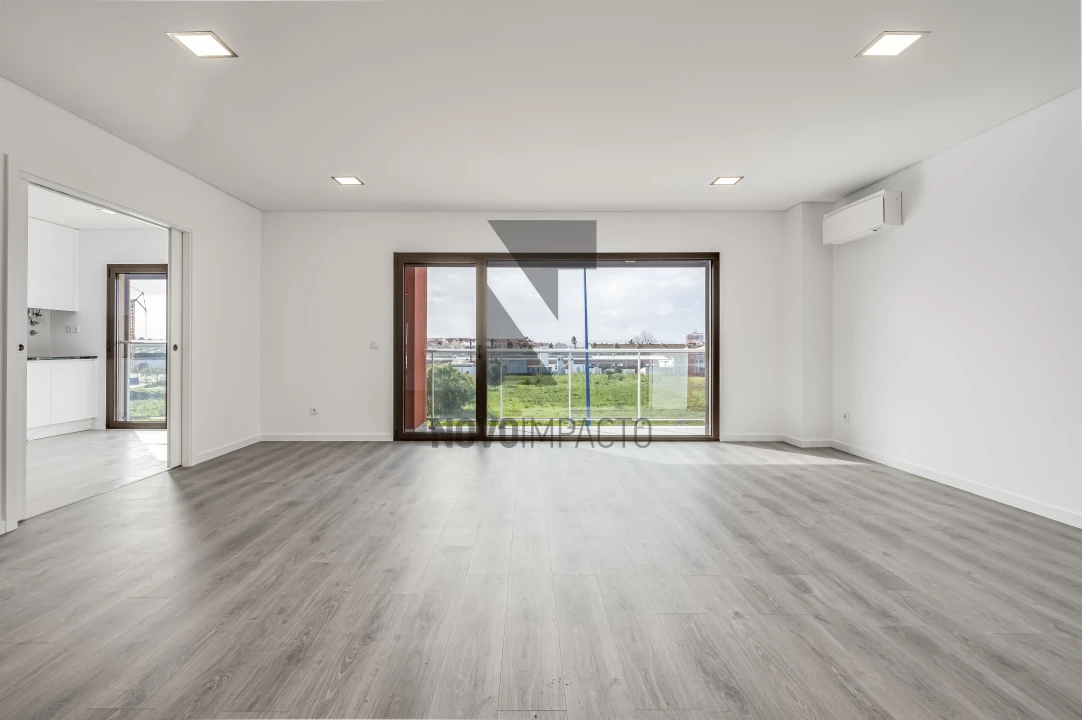 Apartamento T5 para Venda em Montijo e Afonsoeiro Foto 3
