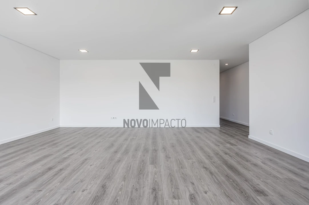 Apartamento T5 para Venda em Montijo e Afonsoeiro Foto 2