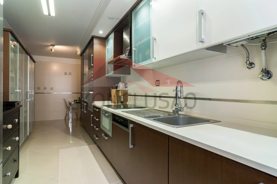Apartamento T3 para Venda em Penha de França Foto 4
