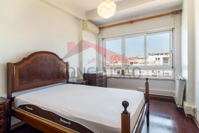 Apartamento T3 para Venda em Penha de França