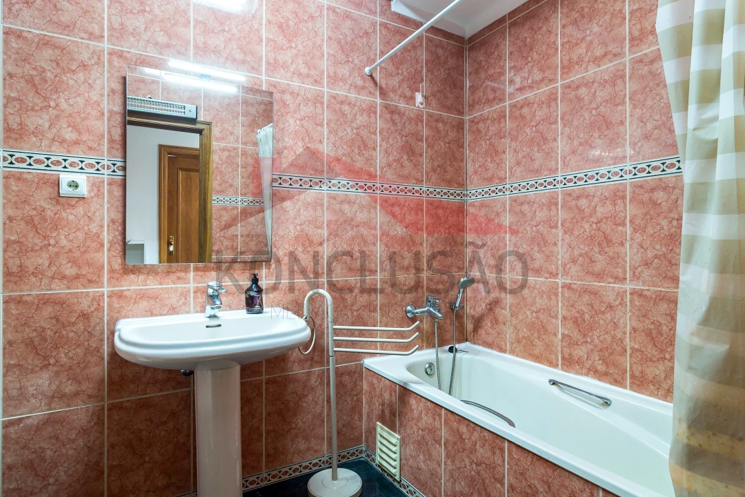 Apartamento T3 para Venda em Penha de França Foto 20