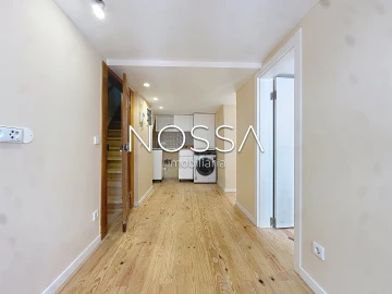 Apartamento T2 para Venda em Santa Maria Maior