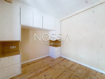 Apartamento T1 para Venda em Santa Maria Maior