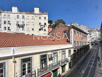 Apartamento T1 para Venda em Santa Maria Maior